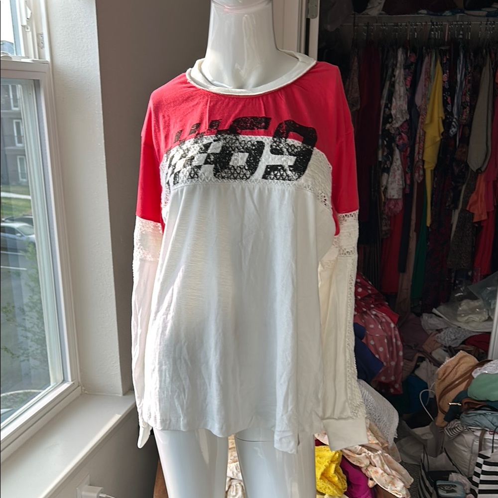BDG URBAN OUTFITTERS SHIRT TOP SIZE XS MSRP $59.00 NWOT